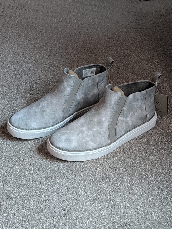 Toms Shoes - Toms Womens Bryce Gray Canvas Chukka-Style Bryce Sneaker NWT